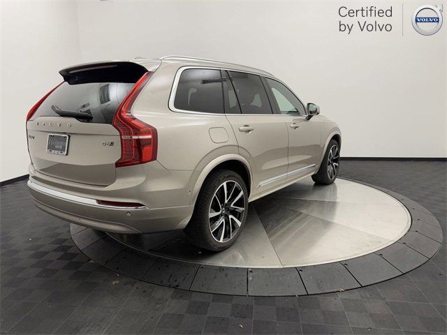 2023 Volvo XC90 Plus