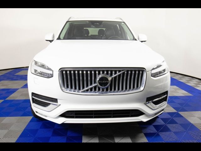 2023 Volvo XC90 Plus