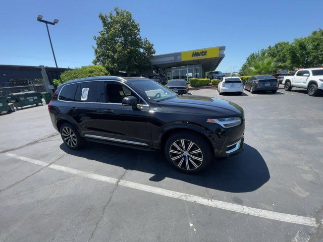 2023 Volvo XC90 Plus