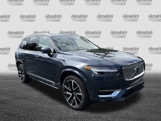2023 Volvo XC90 Plus