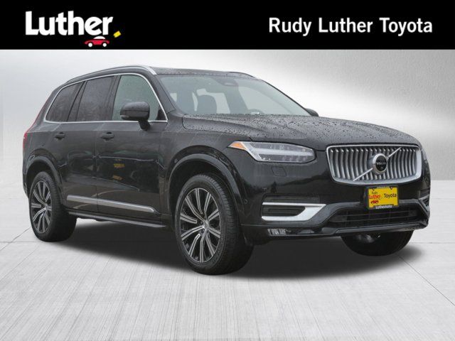 2023 Volvo XC90 Plus