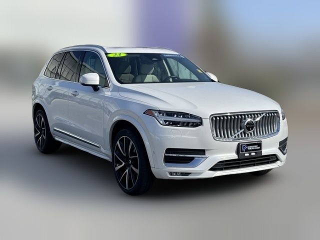 2023 Volvo XC90 Plus