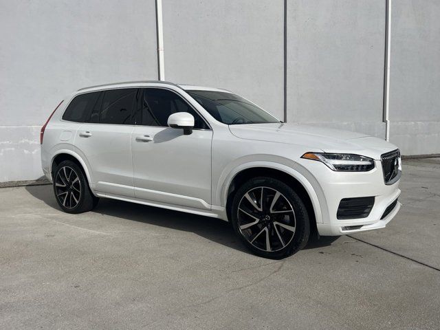 2023 Volvo XC90 Plus