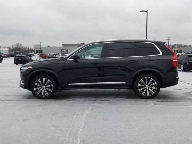 2023 Volvo XC90 Plus