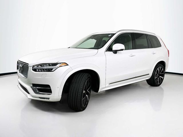 2023 Volvo XC90 Plus