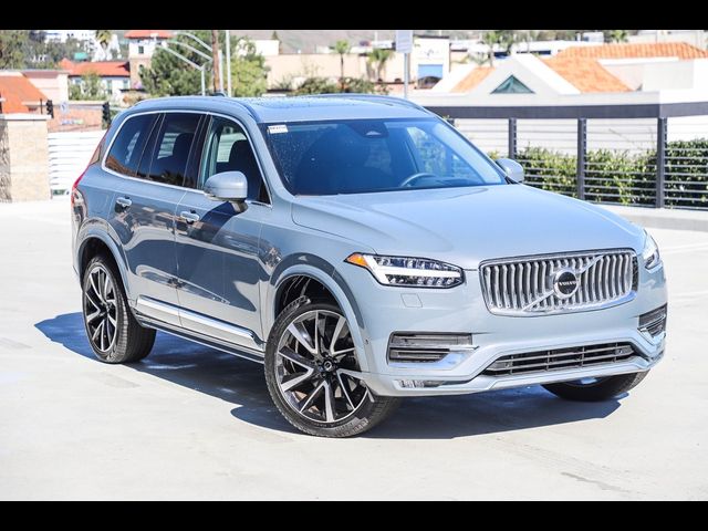 2023 Volvo XC90 Plus