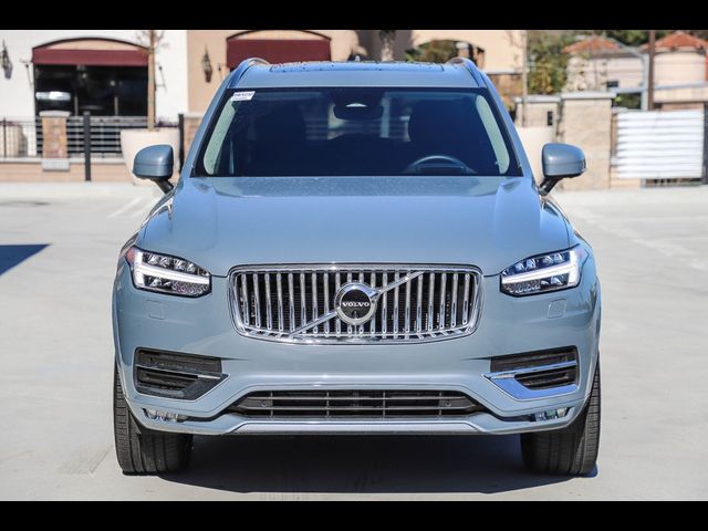 2023 Volvo XC90 Plus