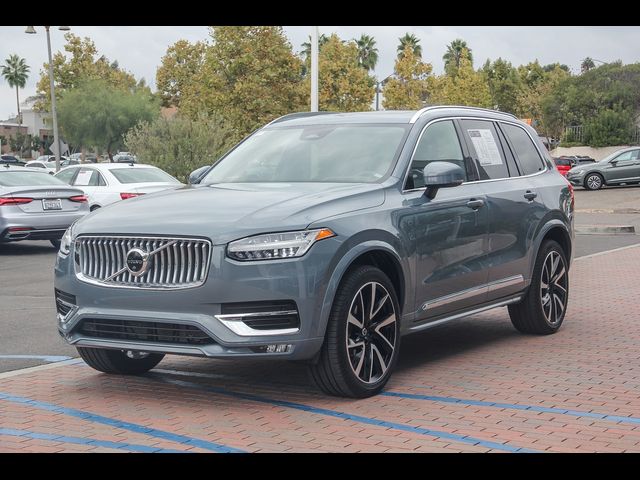 2023 Volvo XC90 Plus