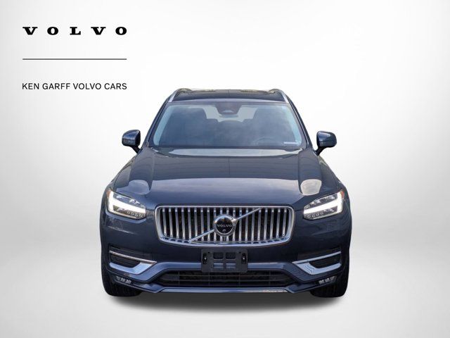 2023 Volvo XC90 Plus