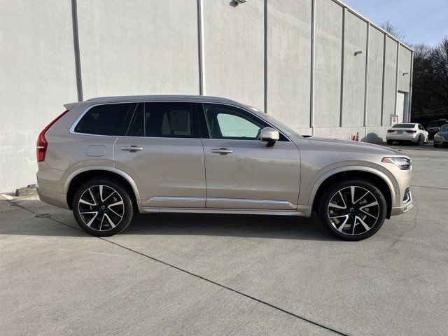 2023 Volvo XC90 Plus