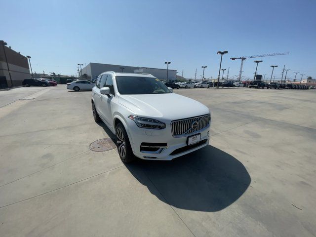 2023 Volvo XC90 Plus