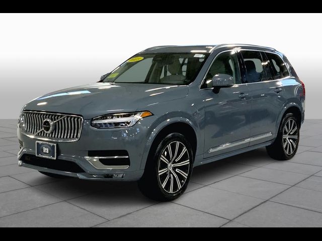 2023 Volvo XC90 Plus