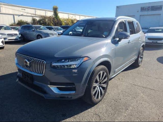 2023 Volvo XC90 Plus