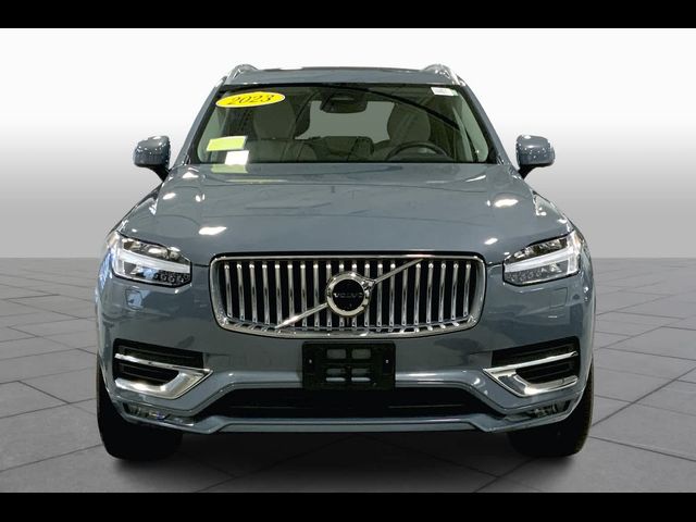 2023 Volvo XC90 Plus