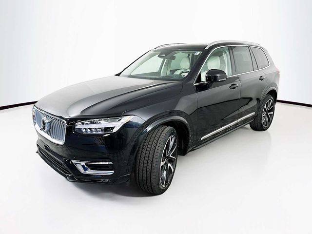 2023 Volvo XC90 Plus