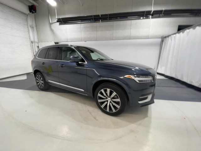 2023 Volvo XC90 Plus