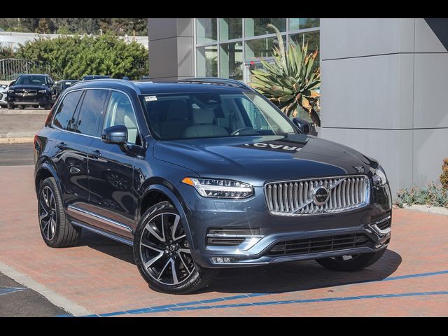 2023 Volvo XC90 Plus