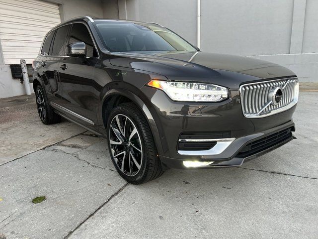 2023 Volvo XC90 Plus