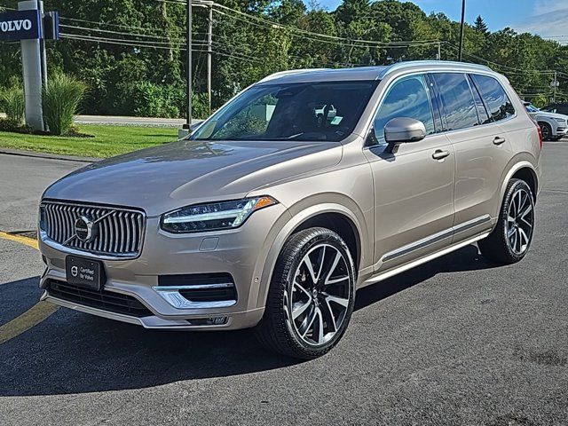 2023 Volvo XC90 Plus