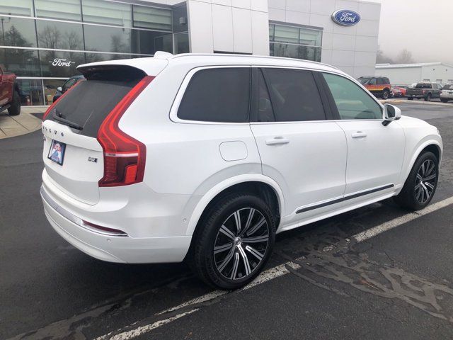 2023 Volvo XC90 Plus