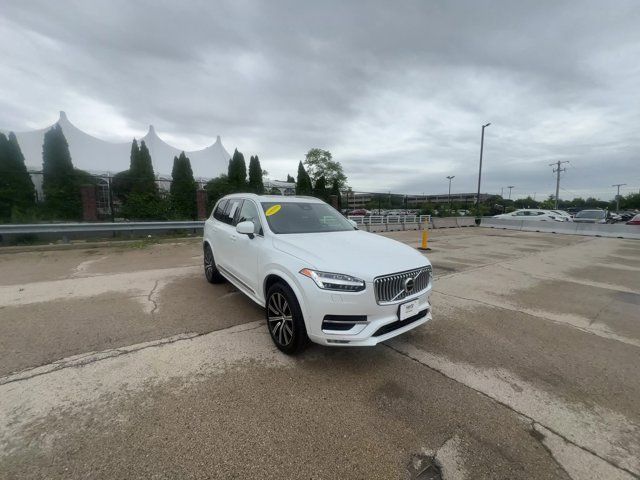 2023 Volvo XC90 Plus