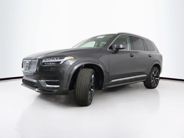 2023 Volvo XC90 Plus