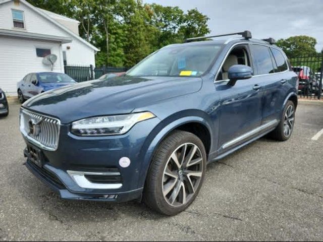 2023 Volvo XC90 Plus