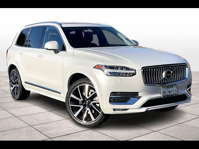 2023 Volvo XC90 Plus