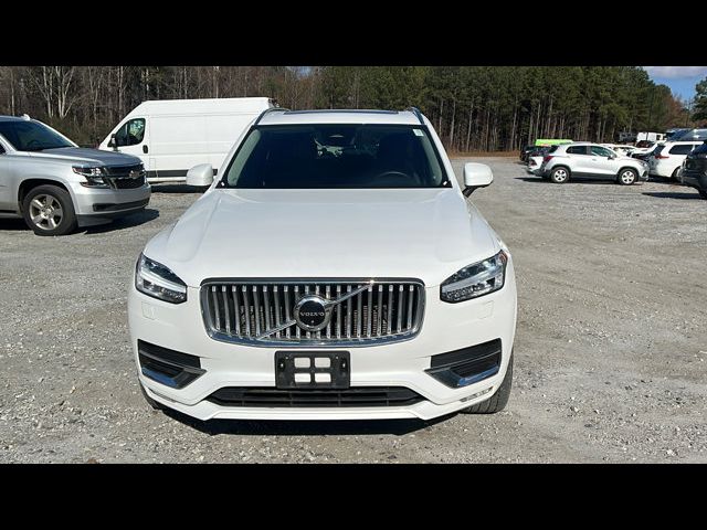 2023 Volvo XC90 Plus