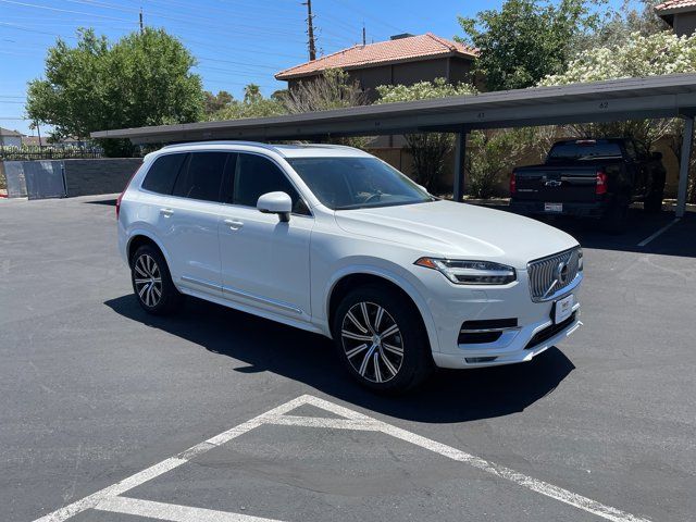 2023 Volvo XC90 Plus