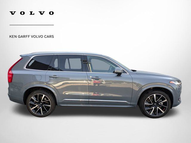 2023 Volvo XC90 Plus