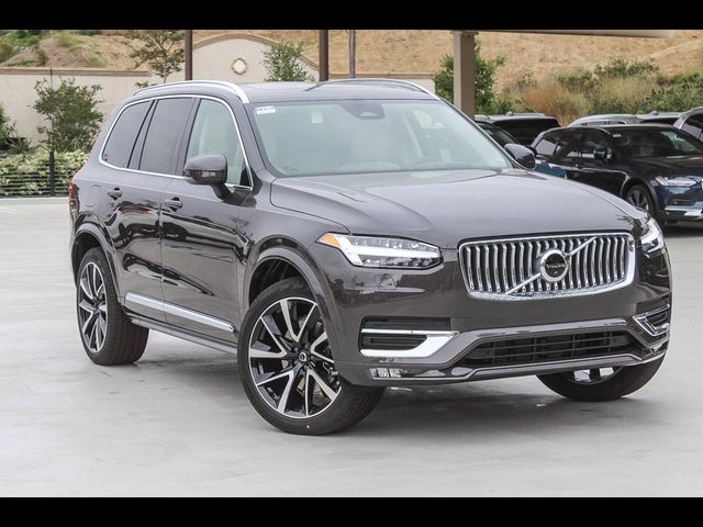 2023 Volvo XC90 Plus