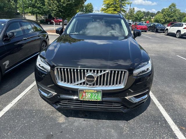 2023 Volvo XC90 Plus
