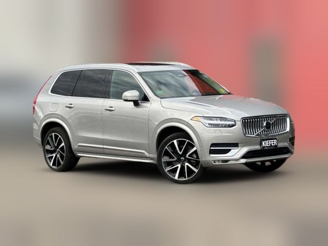 2023 Volvo XC90 Plus