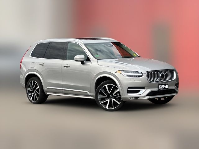 2023 Volvo XC90 Plus