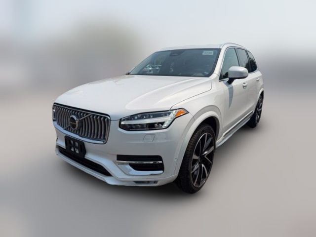 2023 Volvo XC90 Plus