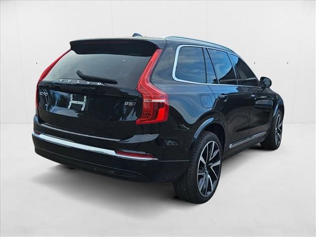 2023 Volvo XC90 Plus