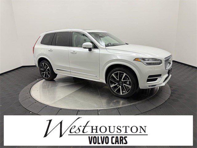 2023 Volvo XC90 Plus