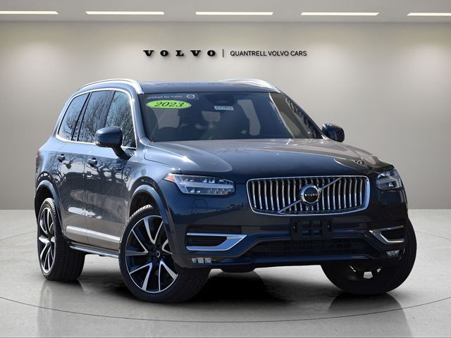 2023 Volvo XC90 Plus