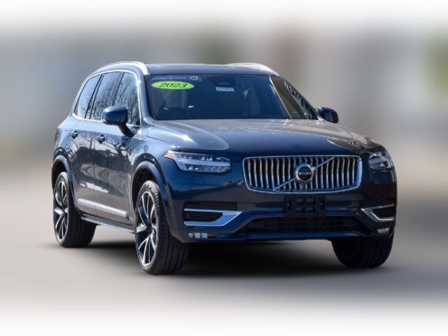 2023 Volvo XC90 Plus