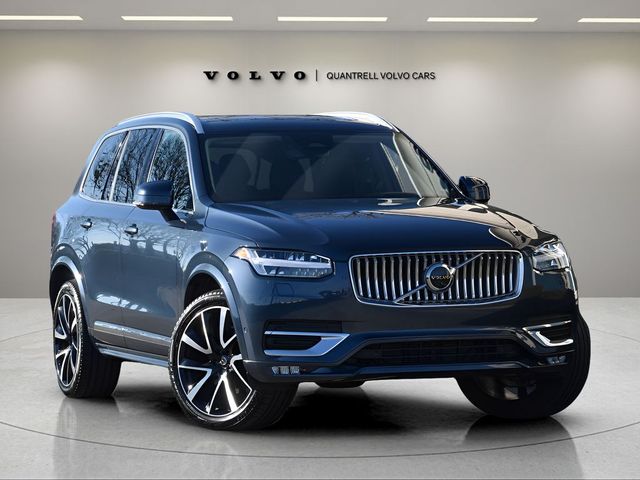 2023 Volvo XC90 Plus