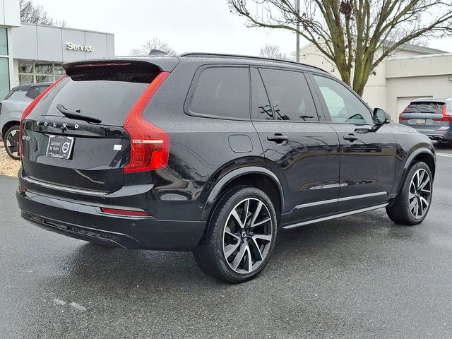2023 Volvo XC90 Recharge Plug-In Hybrid Plus Dark Theme