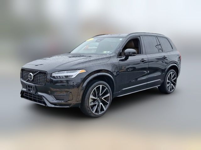 2023 Volvo XC90 Recharge Plug-In Hybrid Plus Dark Theme