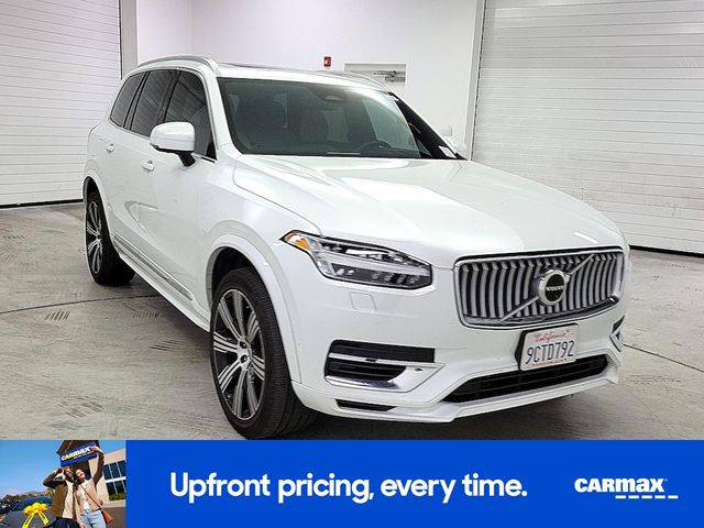 2023 Volvo XC90 Recharge Plug-In Hybrid Ultimate Bright Theme