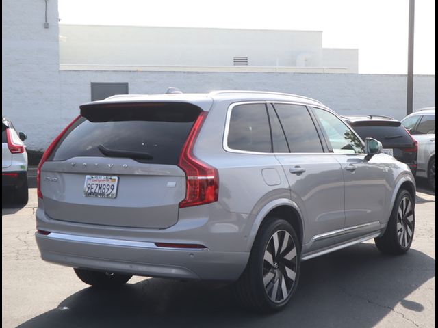 2023 Volvo XC90 Recharge Plug-In Hybrid Ultimate Bright Theme