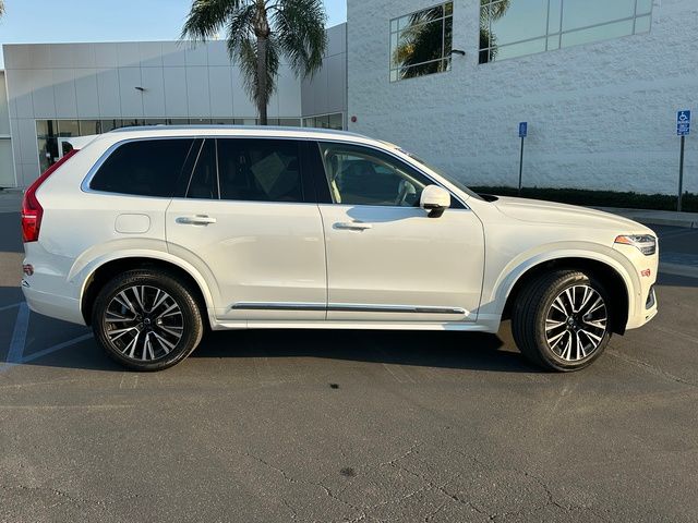 2023 Volvo XC90 Recharge Plug-In Hybrid Plus Bright Theme