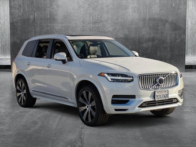 2023 Volvo XC90 Recharge Plug-In Hybrid Plus