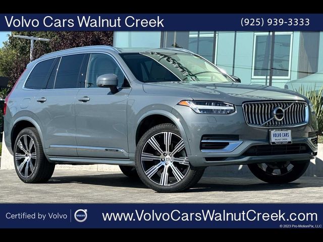 2023 Volvo XC90 Recharge Plug-In Hybrid Plus Bright Theme