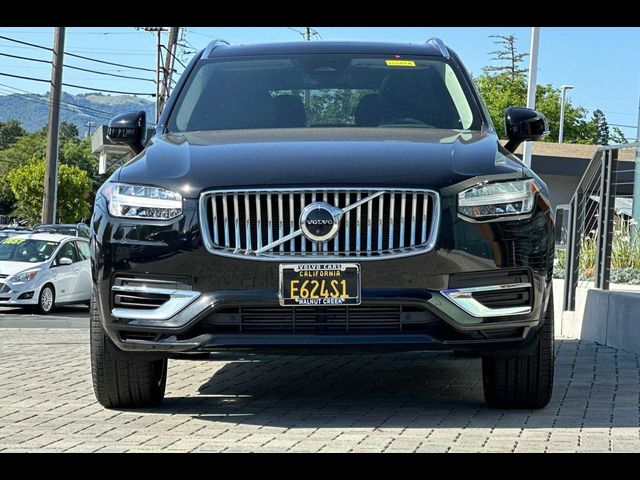 2023 Volvo XC90 Recharge Plug-In Hybrid Plus Bright Theme