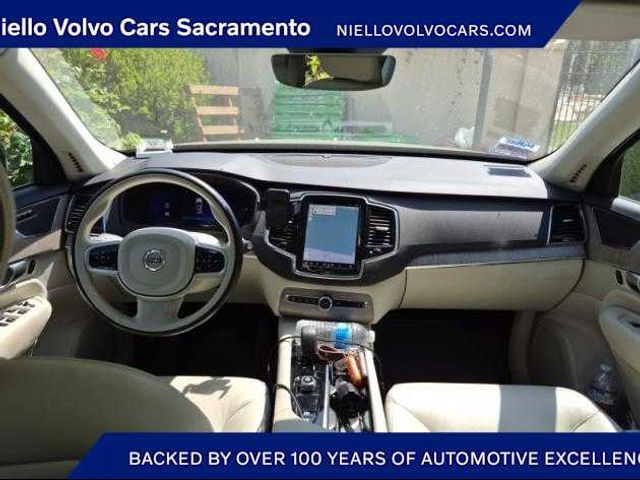 2023 Volvo XC90 Recharge Plus Bright Theme